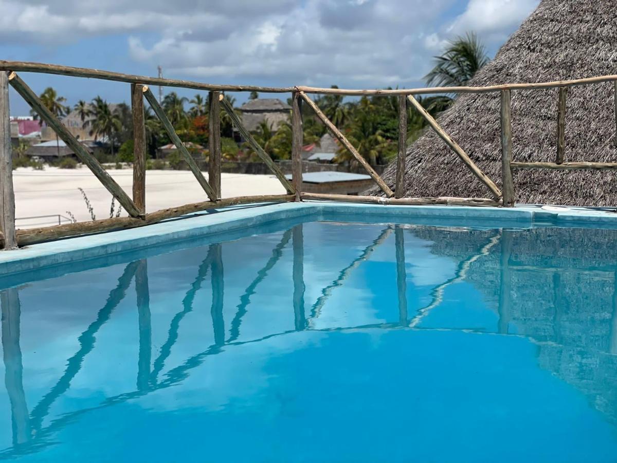 Babalao Hotel 3*